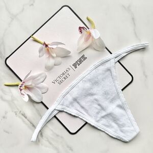 NWT PINK VICTORIA'S SECRET COTTON HEART POINTELLE V-STRING PANTY IN OPTIC WHITE
